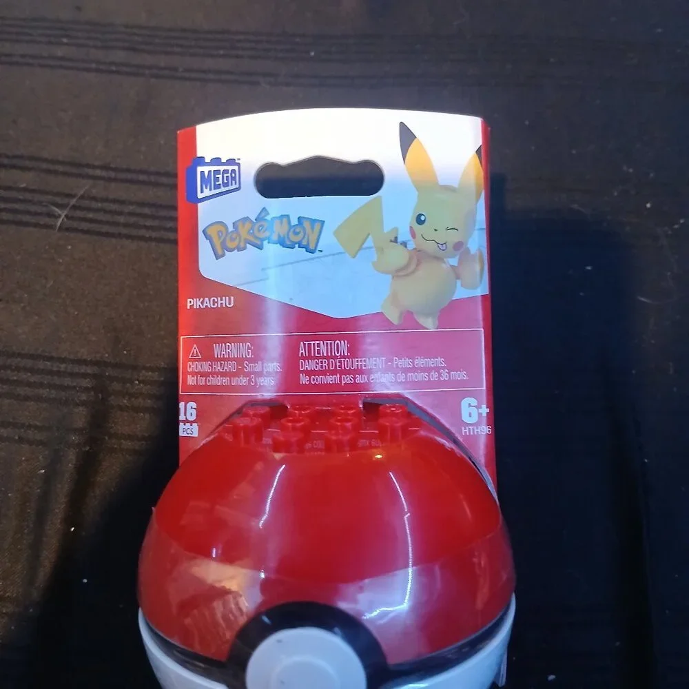 Pokemon - Pikachu  unopened new in bow